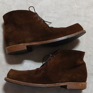 Dry-ShoD. Elegant Brown Suede Chukka Boots for Mens Size 9